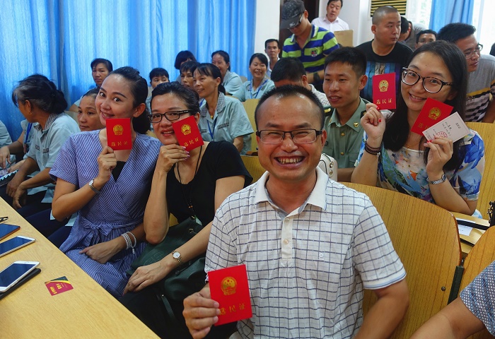 准备好行使民主权利的选民（谈球吧体育摄影）.jpg