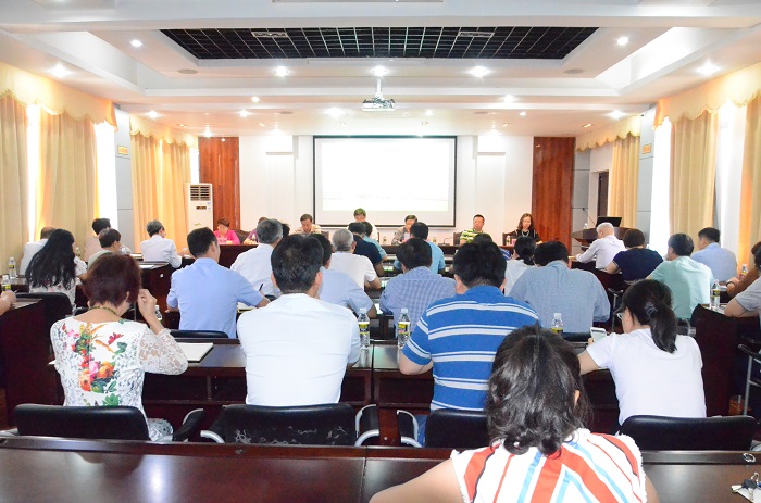 (会议现场 谈球吧体育朱泽东摄影）.JPG